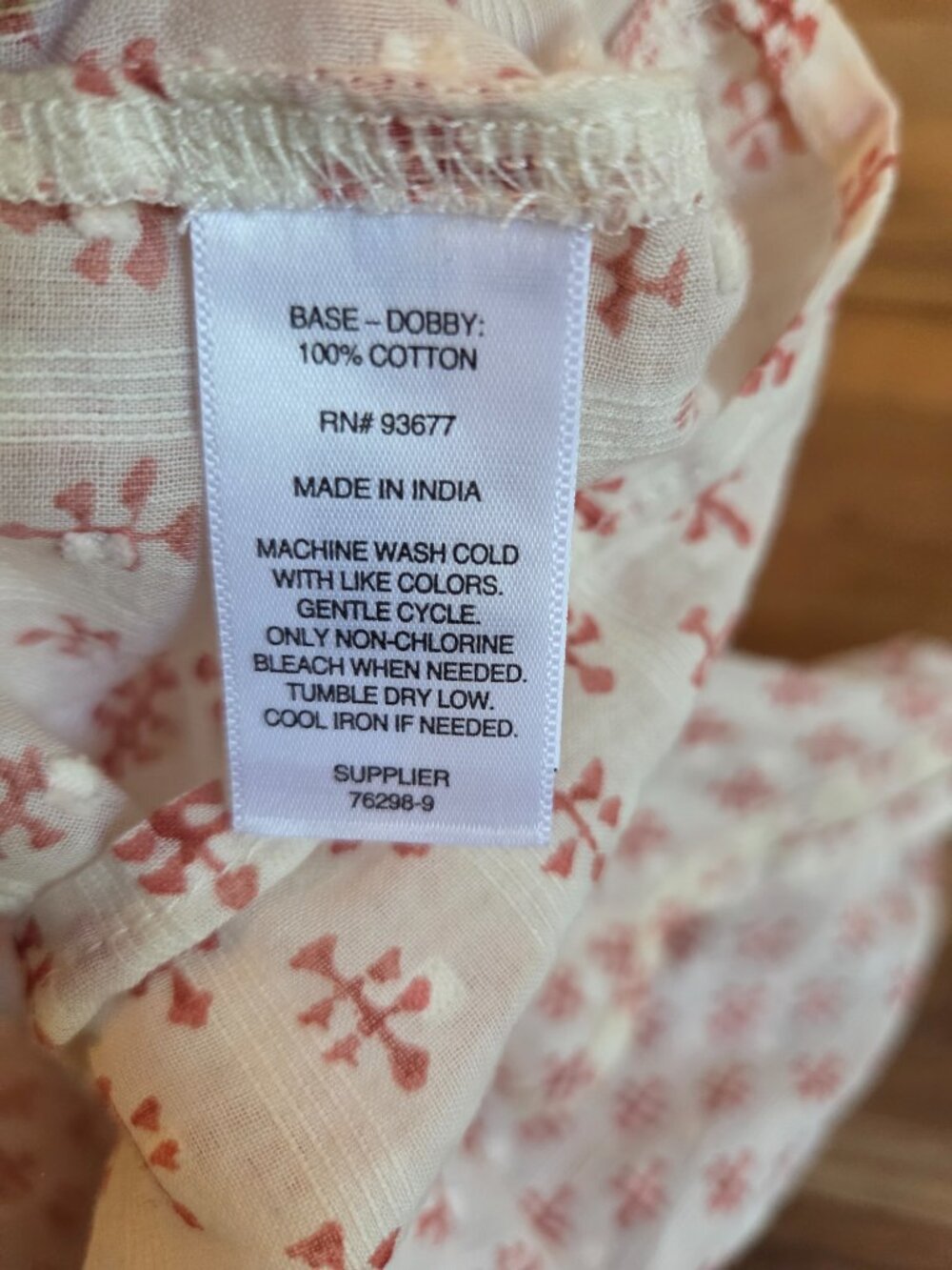 a.n.a. Lightweight Cotton Patterned Top Size XS - Picture 4 of 7